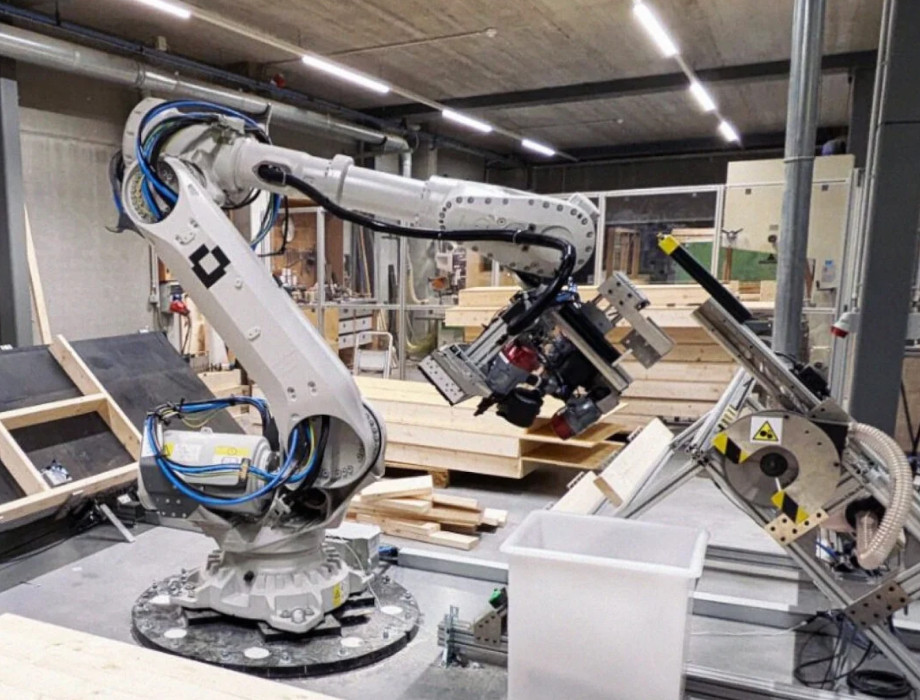 AUAR secures £5.1m led by Planet A to scale robotic micro-factories for affordable timber housing
