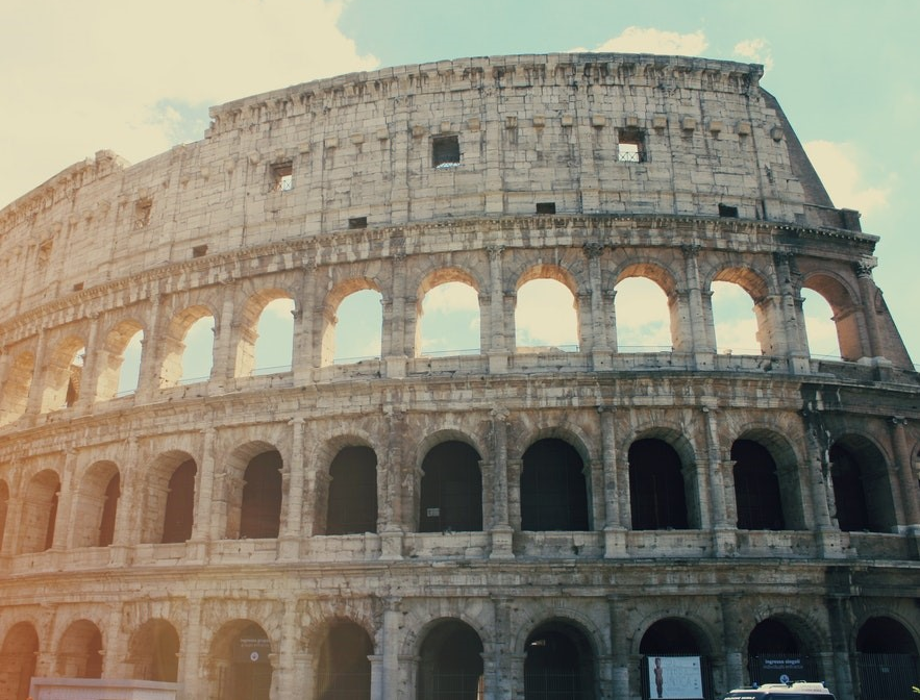 deVere expands Italy division with new offices in Rome