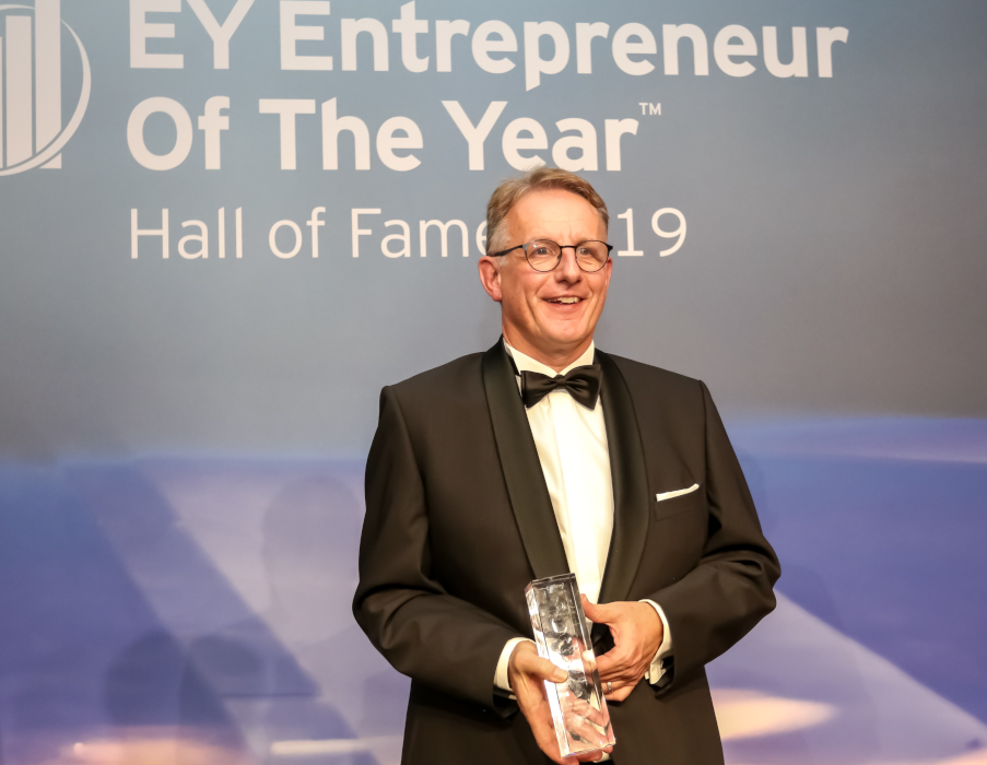 va-Q-tec’s Founder and CEO is awarded Entrepreneur of the Year 